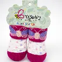 20251103_1322_Colorful Baby Socks Display_remix_01k94q6hasfs4vbyca4g49r6hd.webp