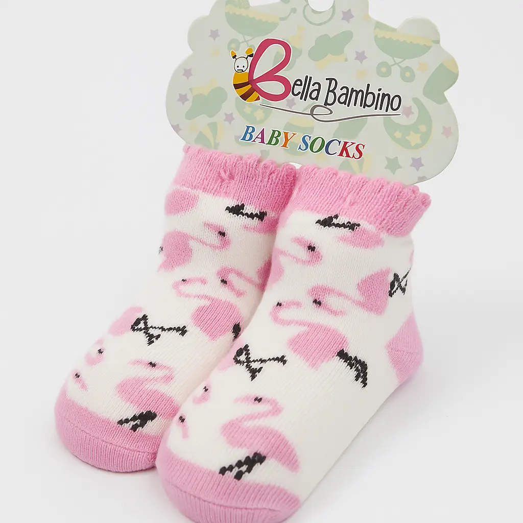 20251103_1329_Baby Socks Display_remix_01k94qhxyyeevs7exv9t53v5m8.webp