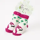20251103_1311_Playful Flamingo Socks_remix_01k94pj2z2e8889tty5zwjhwy7.webp
