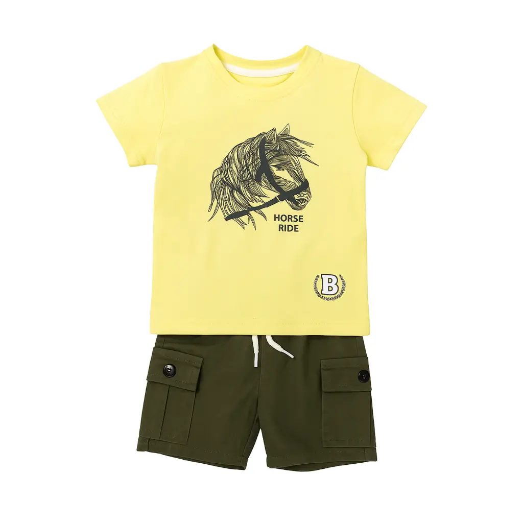 20251110_0945_Children's Outfit Display_remix_01k9pbgfekehpb0kd8e9cn3zmp.webp