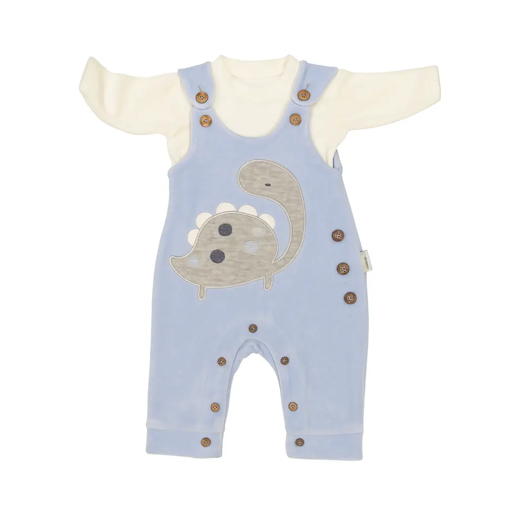 20251119_1107_Baby Outfit Display_remix_01kadnt009f20br3f3bgkec120.webp