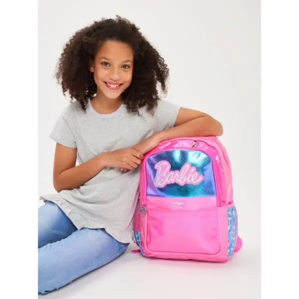 BarbiePlayAndGoClassicBackpack05_7c82ea7c-6945-42ab-b9d8-1b8803c3e827-600x600.webp