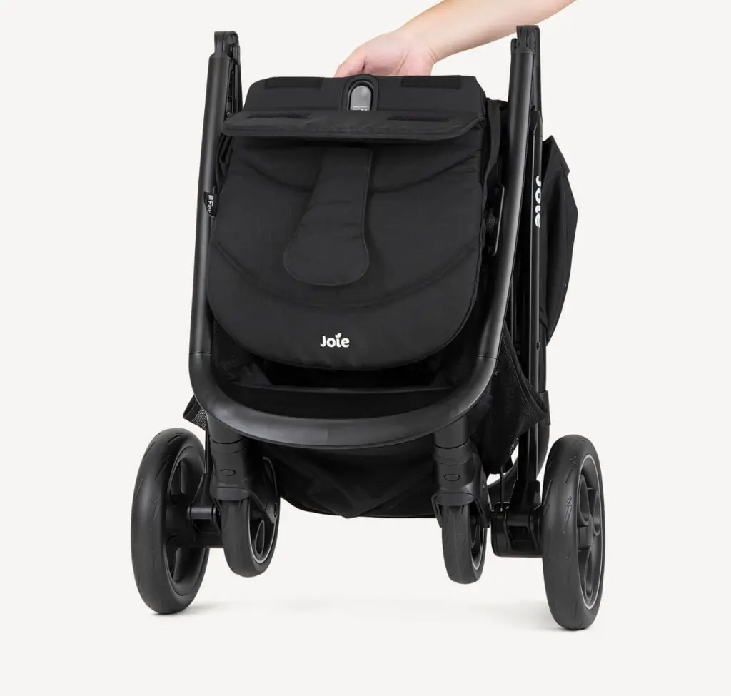 p04-joie-stroller-litetrax-travel-system-shale-fold-carry.webp
