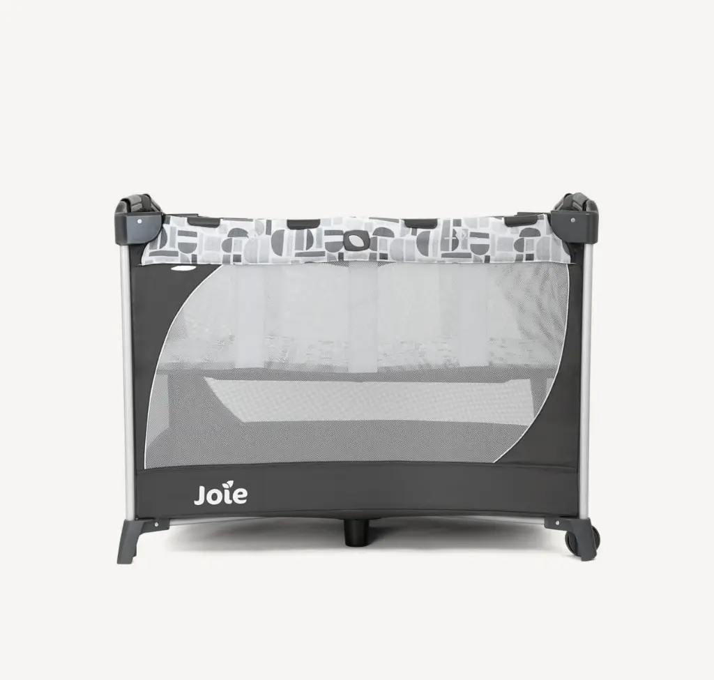 p4-joie-travel-cot-commuter-change-logan-hero-bassinet_1.webp