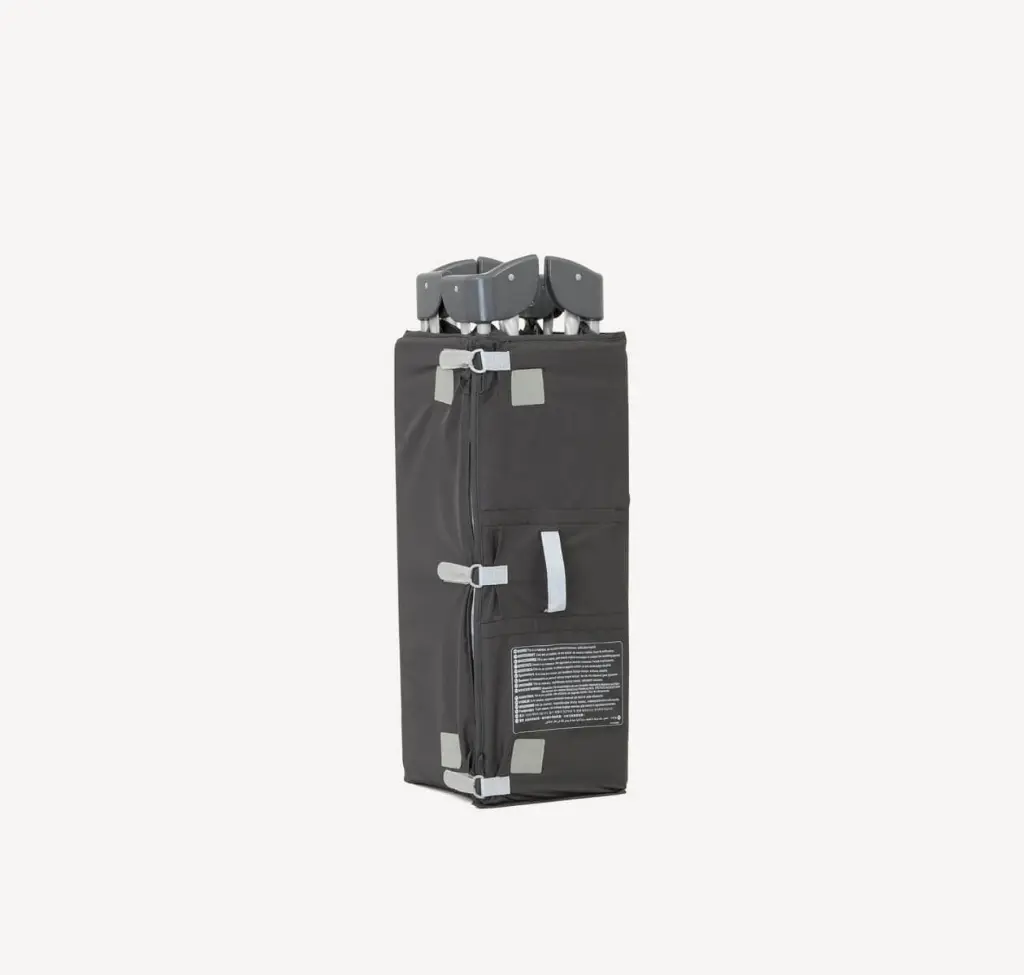 p6-joie-travel-cot-commuter-change-logan-folded_1.webp