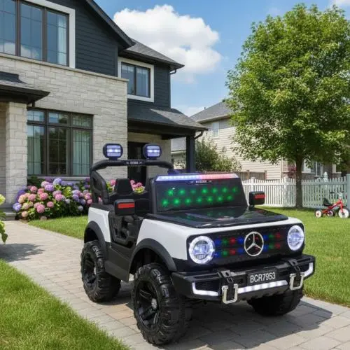 White electric charging jeep car 456-16