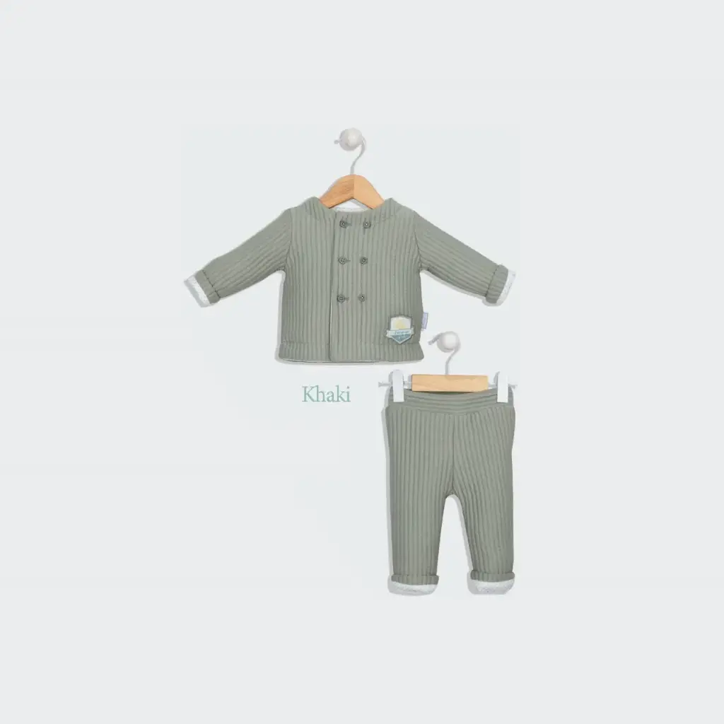 طقم من قطعتين