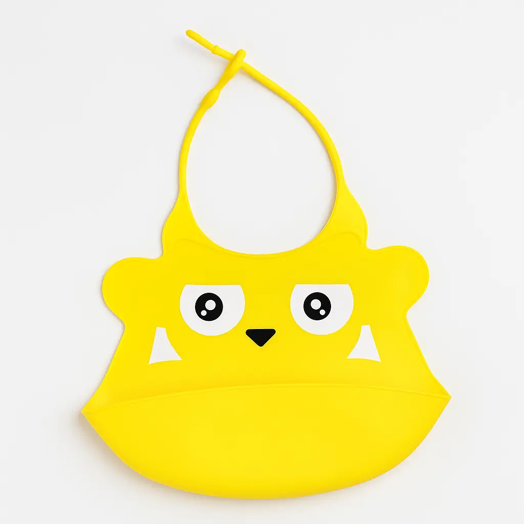 Silicone bib with plate