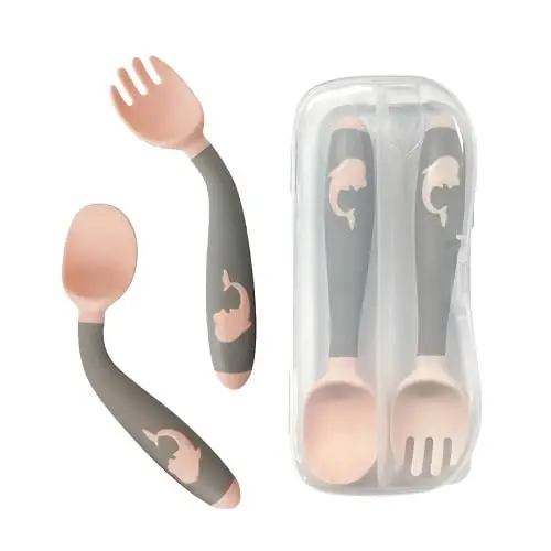 true Movable fork and spoon set in a box 3033