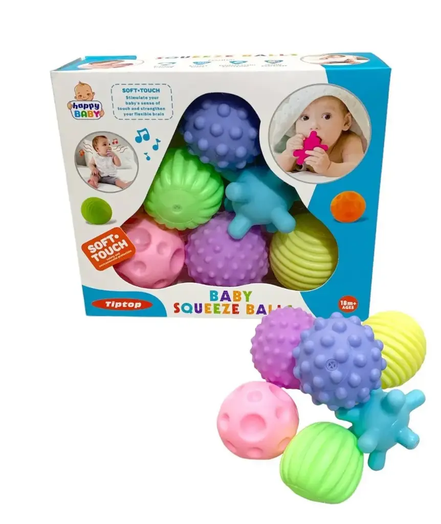 Triangle-shaped squeeze ball with inner tube in a box 6×1 KM223C-1 1866