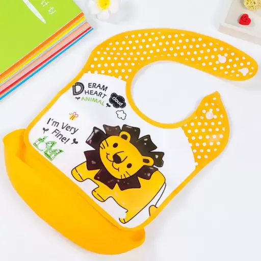 [3371] Bib with pocket and capsules 824